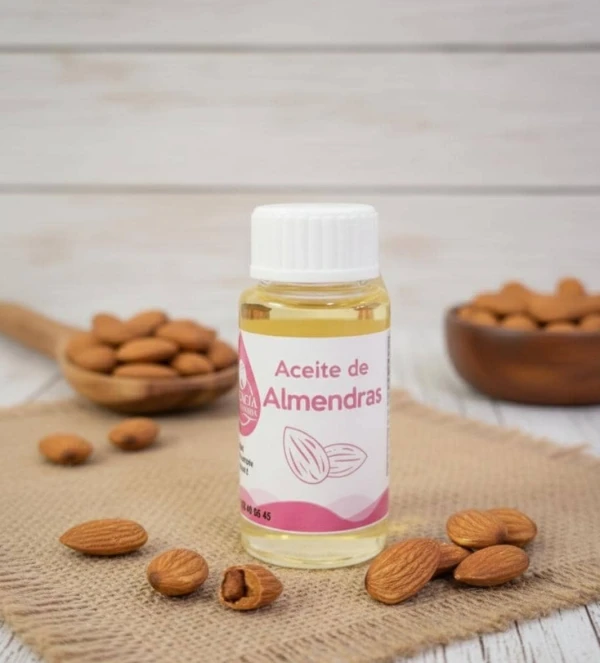Aceite de almendras 30ml's foto | Capilario |  BizneCubano