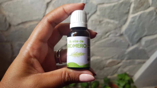 Aceite de romero 15ml's foto | Capilario |  BizneCubano